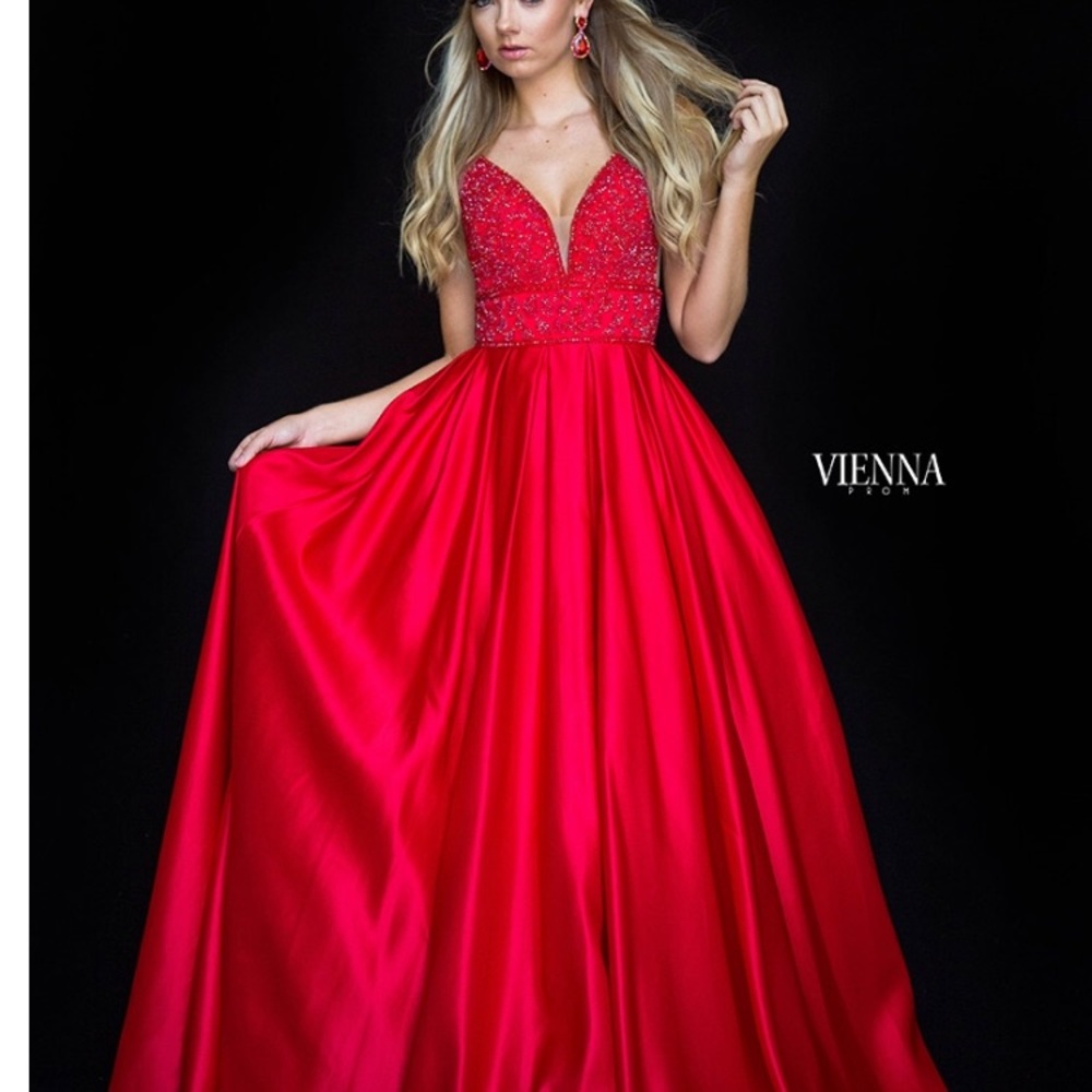 Brand new! Ballgown!